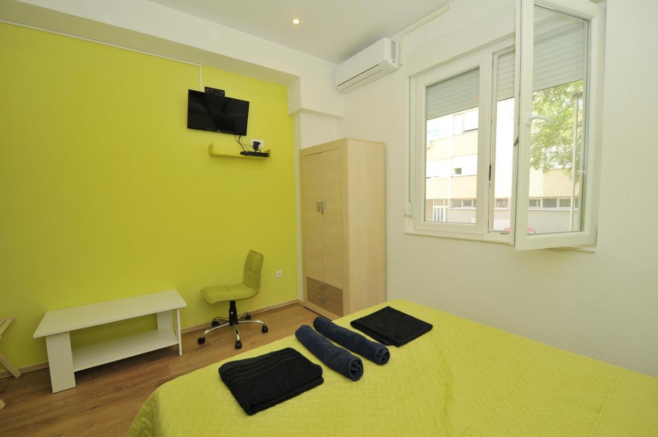 Oasis Hostel Σπλιτ Εξωτερικό φωτογραφία
