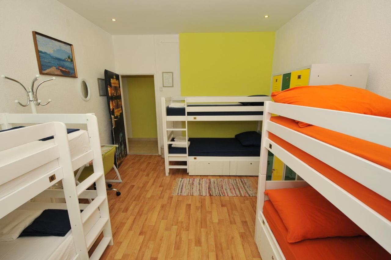 Oasis Hostel Σπλιτ Εξωτερικό φωτογραφία