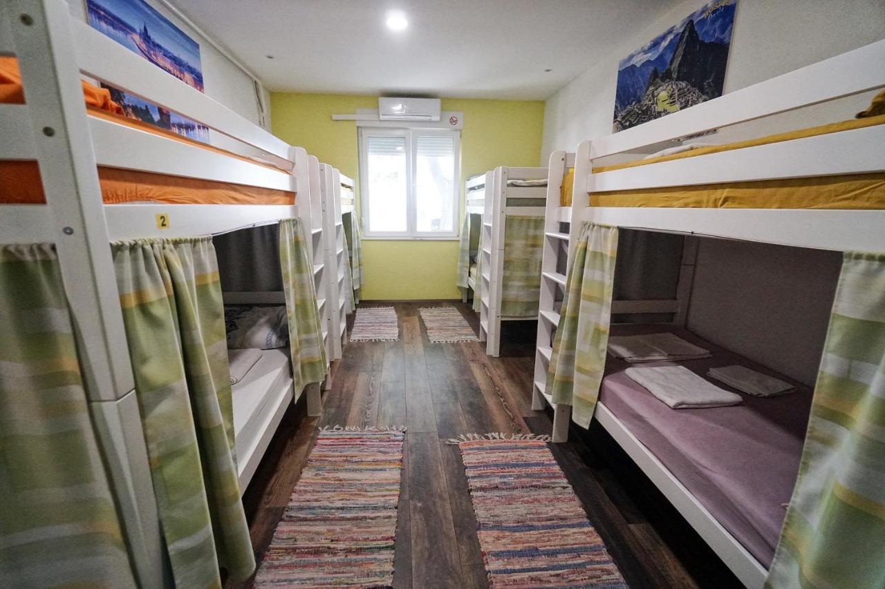 Oasis Hostel Σπλιτ Εξωτερικό φωτογραφία