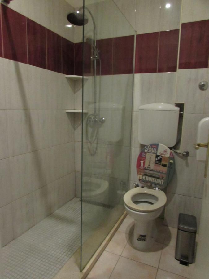 Oasis Hostel Σπλιτ Εξωτερικό φωτογραφία